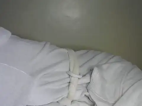 Novah  online show from 04/10/26, 01:33