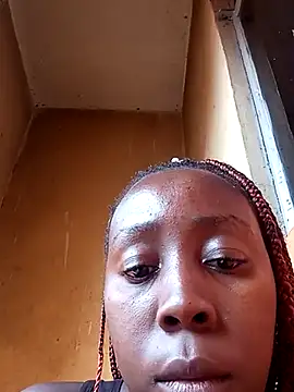 Snapshot of Swit_virgin22 chatting on 03/05/25, 05:40 Swit virgin22 online show from 03/05/25, 05:40