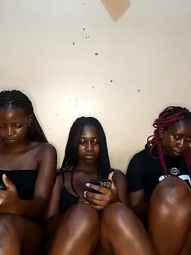 Snapshot of Swit_virgin22 chatting on 09/26/25, 03:49 Swit virgin22 online show from 09/26/25, 03:49