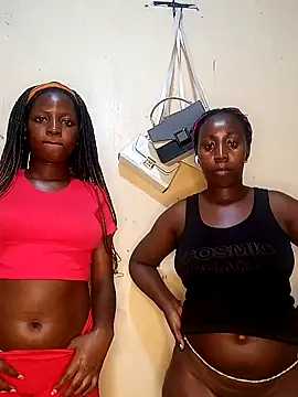 Snapshot of Swit_virgin22 chatting on 10/25/25, 02:13 Swit virgin22 online show from 10/25/25, 02:13