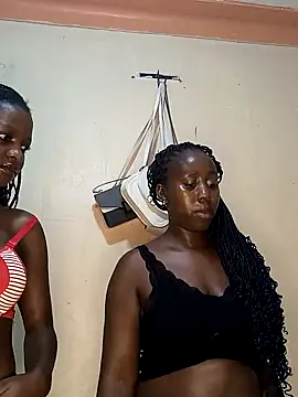 Snapshot of Swit_virgin22 chatting on 11/21/25, 02:38 Swit virgin22 online show from 11/21/25, 02:38