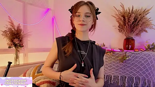 JennyDilly online show from 11/30/25, 08:35