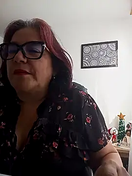 Snapshot of MARIANMILLS__ chatting on 12/07/24, 01:29 MARIANMILLS online show from 12/07/24, 01:29