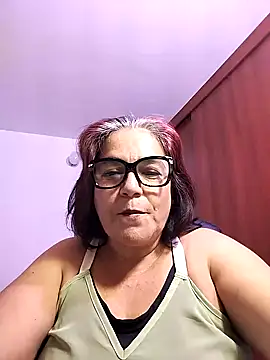 Snapshot of MARIANMILLS__ chatting on 10/12/25, 01:21 MARIANMILLS online show from 10/12/25, 01:21