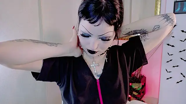 Madison Jackson online show from 04/23/26, 08:00