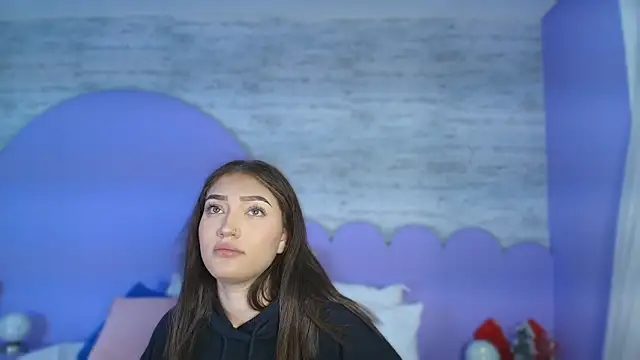 Giaa Ross online show from 02/25/26, 07:34