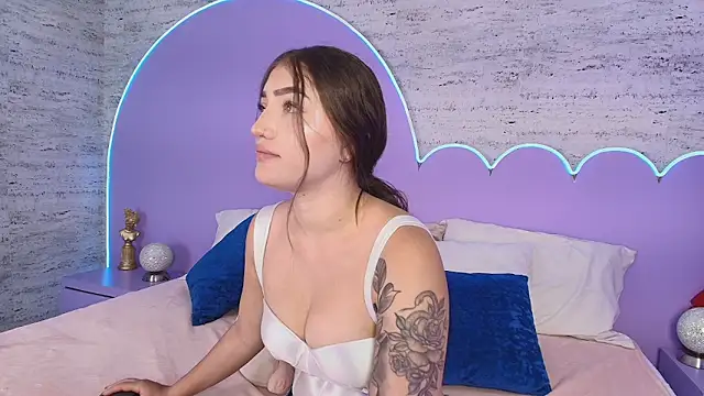 Giaa Ross online show from 03/09/26, 07:40