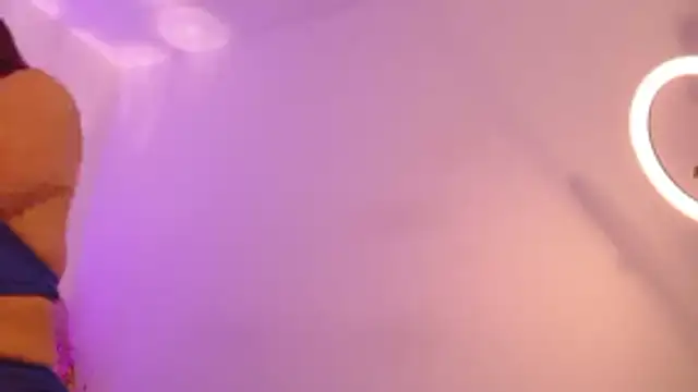 AmeliaMarss online show from 04/23/26, 12:56