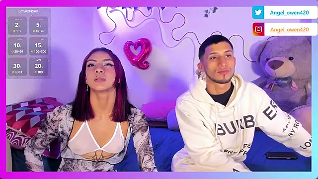 Snapshot of Angel_owen1 chatting on 12/03/24, 12:57 Angel owen1 online show from 12/03/24, 12:57