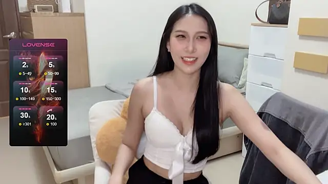 Snapshot of yu5888 chatting on 02/17/25, 01:10 yu5888 online show from 02/17/25, 01:10