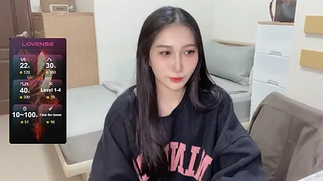 Snapshot of yu5888 chatting on 03/16/25, 10:00 yu5888 online show from 03/16/25, 10:00