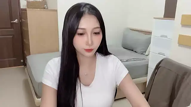 Snapshot of yu5888 chatting on 09/12/25, 10:26 yu5888 online show from 09/12/25, 10:26