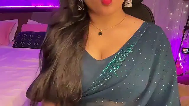 Spice-Summi online show from 04/24/26, 07:22