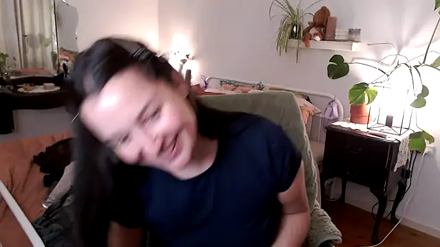 Lenas Room online show from 05/08/26, 04:18