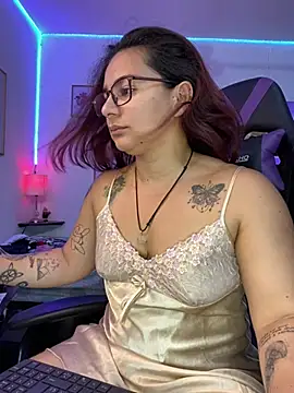 Snapshot of Amarantha_666 chatting on 12/06/24, 07:23 Amarantha 666 online show from 12/06/24, 07:23