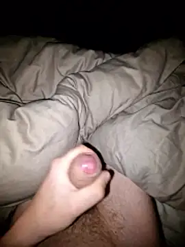 Snapshot of Theo852021 chatting on 01/19/26, 05:00 Theo852021 online show from 01/19/26, 05:00