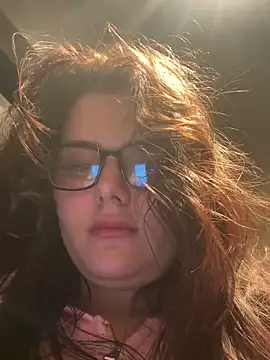 Snapshot of NikaMur chatting on 02/02/25, 08:35 NikaMur online show from 02/02/25, 08:35