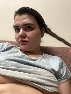 Snapshot of NikaMur chatting on 02/12/25, 03:51 NikaMur online show from 02/12/25, 03:51