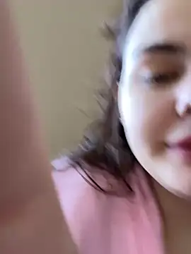 Snapshot of NikaMur chatting on 02/14/25, 05:41 NikaMur online show from 02/14/25, 05:41