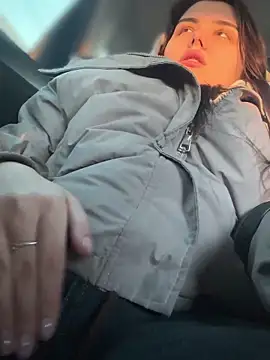 Snapshot of NikaMur chatting on 02/19/25, 10:23 NikaMur online show from 02/19/25, 10:23