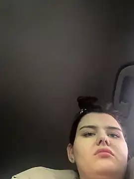 Snapshot of NikaMur chatting on 02/25/25, 11:08 NikaMur online show from 02/25/25, 11:08