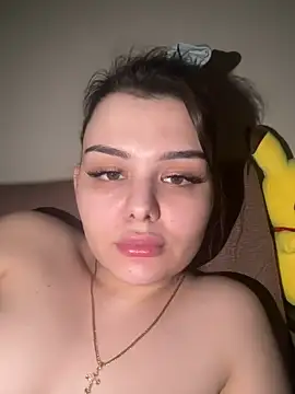 Snapshot of NikaMur chatting on 03/11/25, 05:13 NikaMur online show from 03/11/25, 05:13