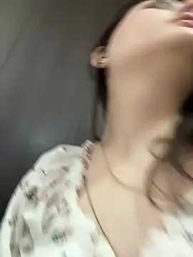 Snapshot of NikaMur chatting on 03/23/25, 06:05 NikaMur online show from 03/23/25, 06:05