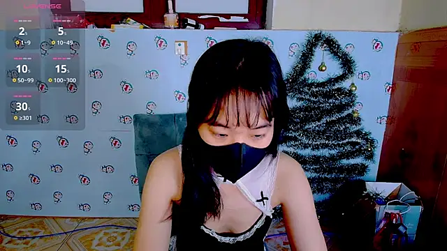 Snapshot of __Saphia__ chatting on 12/28/24, 12:26 Saphia online show from 12/28/24, 12:26
