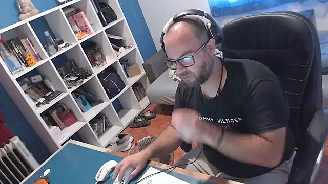 ravingr4d4 online show from 09/23/25, 08:39