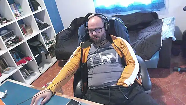 ravingr4d4 online show from 10/30/25, 11:55