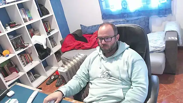 ravingr4d4 online show from 11/26/25, 10:49