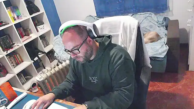 ravingr4d4 online show from 01/06/26, 10:01