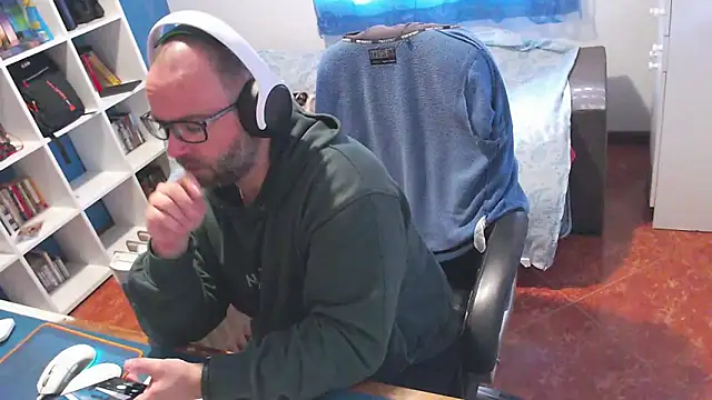 ravingr4d4 online show from 02/13/26, 11:17