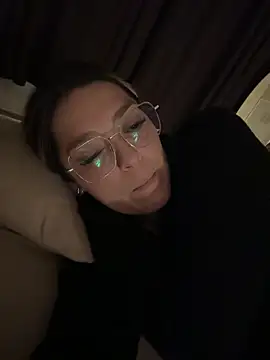 Daniela77771 online show from 04/13/26, 08:58