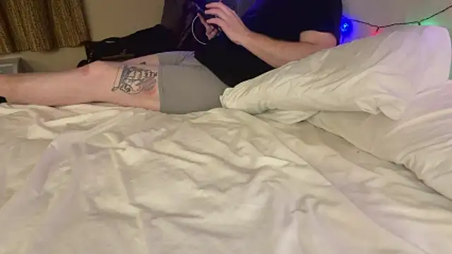 Tylerx9 online show from 04/24/26, 01:13