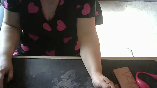 Silvia2277 online show from 02/24/25, 12:05