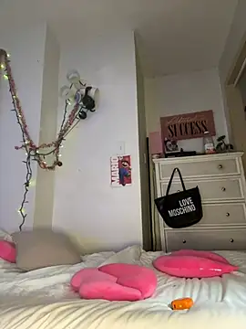 OriginalBarbieEst92 online show from 01/10/25, 05:02