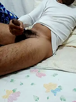 Snapshot of Mimo1402 chatting on 11/12/25, 11:36 Mimo1402 online show from 11/12/25, 11:36