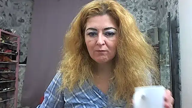 Helen1974 online show from 12/19/25, 01:01