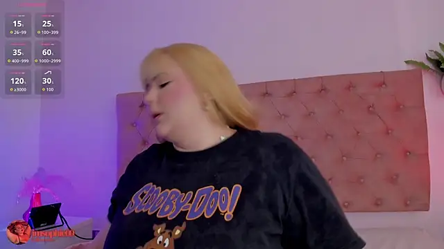 sophiarossee  online show from 02/16/26, 12:34