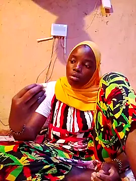 cute naimah online show from 11/14/25, 02:05