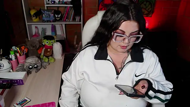 Snapshot of juliette_rd chatting on 01/10/26, 03:41 juliette rd online show from 01/10/26, 03:41
