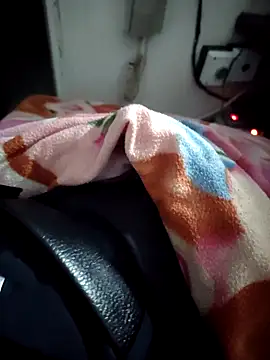 Eduardoxxx51 online show from 10/23/25, 06:13