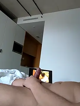 Bastilein1985 online show from 03/26/26, 06:02