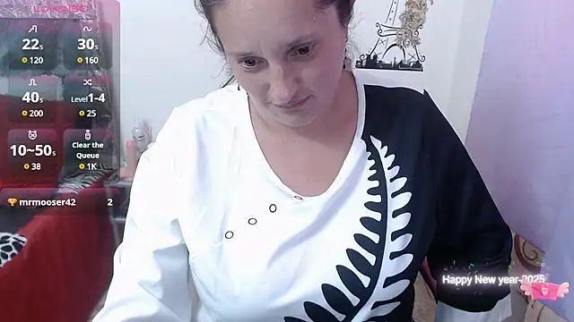 CristialJones  online show from 01/14/25, 07:43