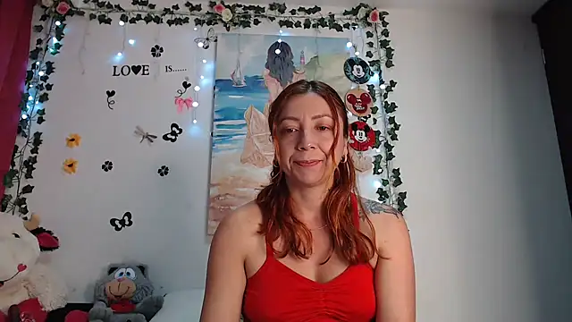 malusexy33 online show from 01/18/25, 04:48