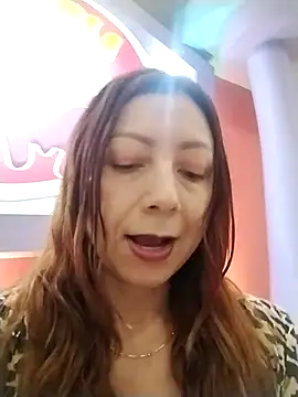 Snapshot of malusexy33 chatting on 10/06/25, 07:11 malusexy33 online show from 10/06/25, 07:11