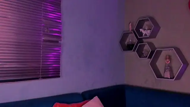 Sussy Bell01 online show from 02/26/25, 12:05