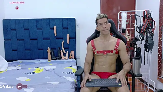 JoseRumbero26 online show from 11/08/25, 12:22