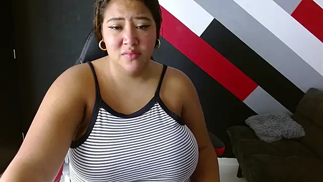 I am yours- online show from 10/20/25, 11:43